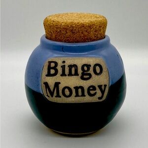 Everyone who loves BINGO, needs this! NWOT